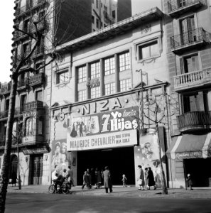Plaatjes uit Barcelona Bioscoop Niza, Bestanddeelnr 908-2758