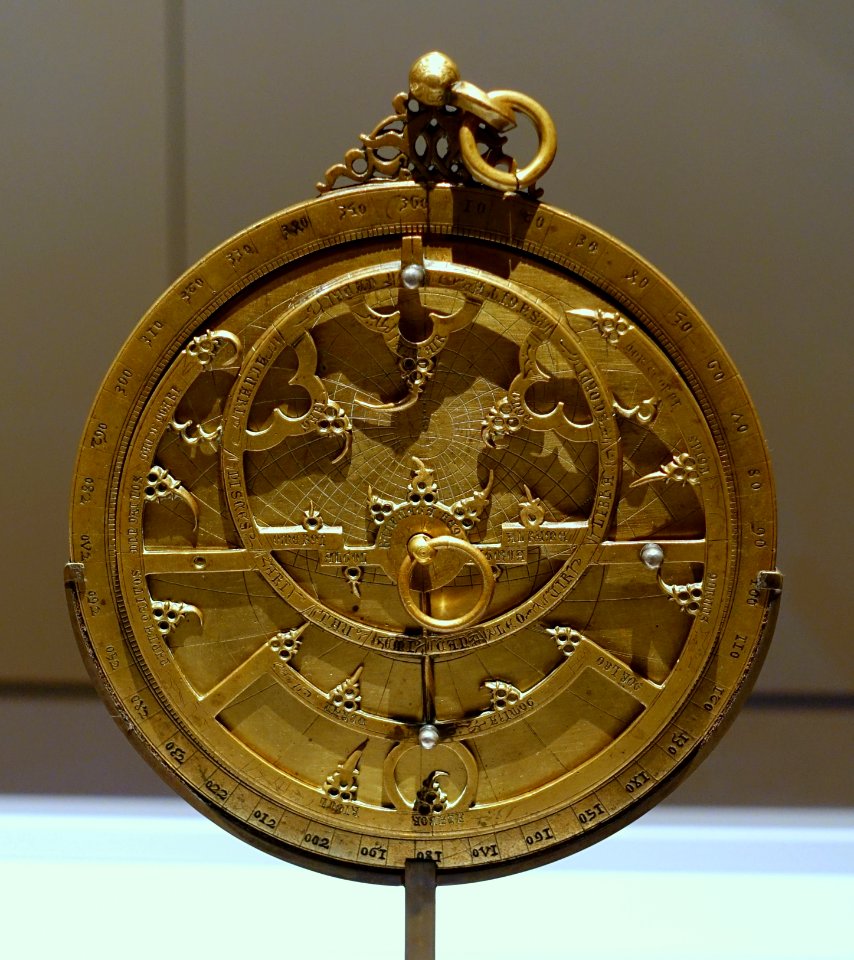 Planispheric astrolabe with inscriptions in Latin and Arabic and later Hebrew, Spain, 14th century, bronze with silver inserts added later - Aga Khan Museum - Toronto, Canada - DSC06585