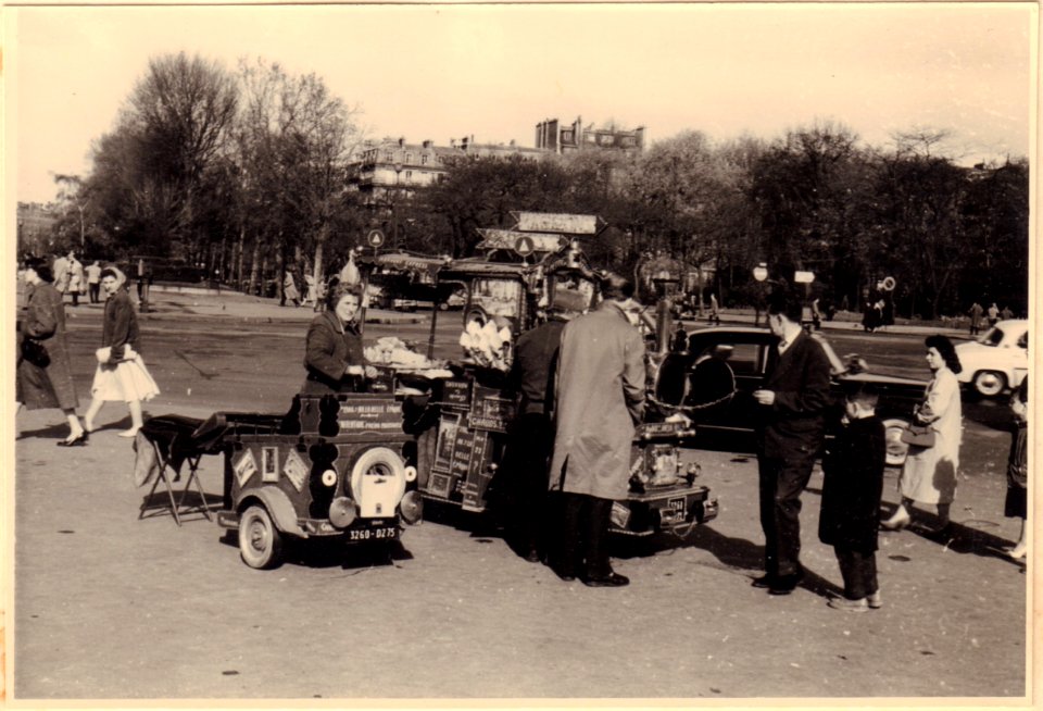 Place de Nation, Parijs 1959 foto 1