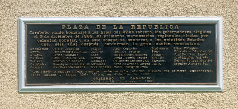 Placa Plaza la República