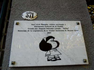 Placa Quino edificio