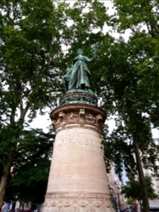 Place Carnot - Statue à la Gloire de la République