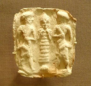 Plaque with Lamma Goddess, Khafajah, Isin-Larsa to Old Babylonian, 2000-1600 BC, baked clay - Oriental Institute Museum, University of Chicago - DSC07406