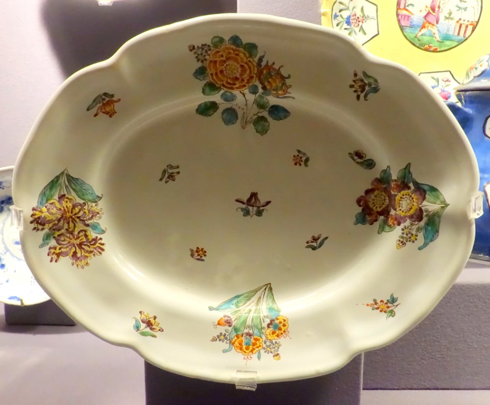 Platter, Slovakia, Holic, 1750-1765, ceramic - Museum of Anthropology, University of British Columbia - DSC08829