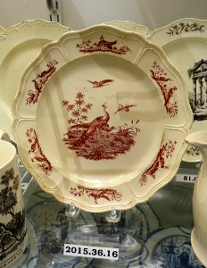 Plate in Liverpool Birds pattern, attributed to Josiah Wedgwood, 1770-1775, transferware (creamware), HD 2015.36.16 - Flynt Center of Early New England Life - Deerfield, Massachusetts - DSC04595