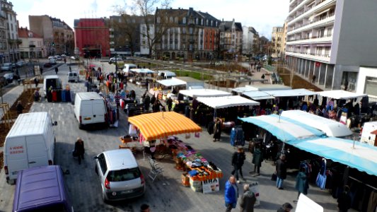 Place du marché de Neudorf (mars 2014) 3
