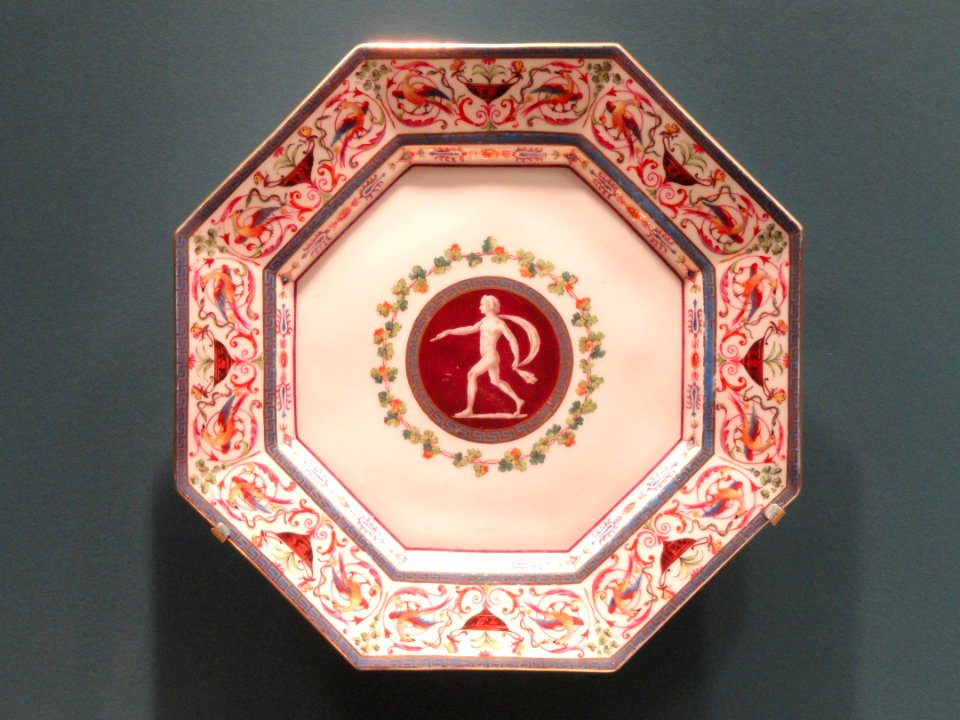 Plate from Arabesque Service, 1785, Sèvres Porcelain Manufactory, painted by Jacques Fontaine - Art Institute of Chicago - DSC09843