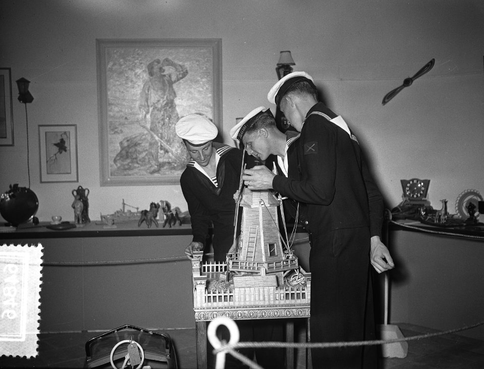 Plaatjes Hollandse tentoonstelling Rotterdam, Bestanddeelnr 906-4846