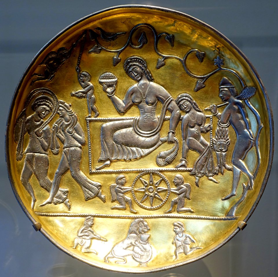 Plate with the Triumph of Dionysus, Iran, Sasanian period, 400s-600s AD, silver, gilt - Arthur M. Sackler Gallery - DSC05335