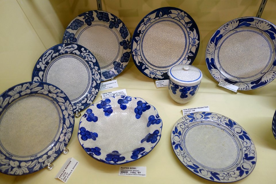 Plant patterns - Dedham Pottery - Dedham Historical Society - Dedham Massachusetts - DSC04291