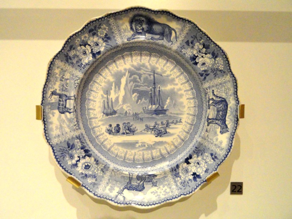 Plate with 'Arctic Scenery' pattern, inspired by Sir William Parry expeditions (1819-1824), Staffordshire, England, c. 1835-1845 - Royal Ontario Museum - DSC00252