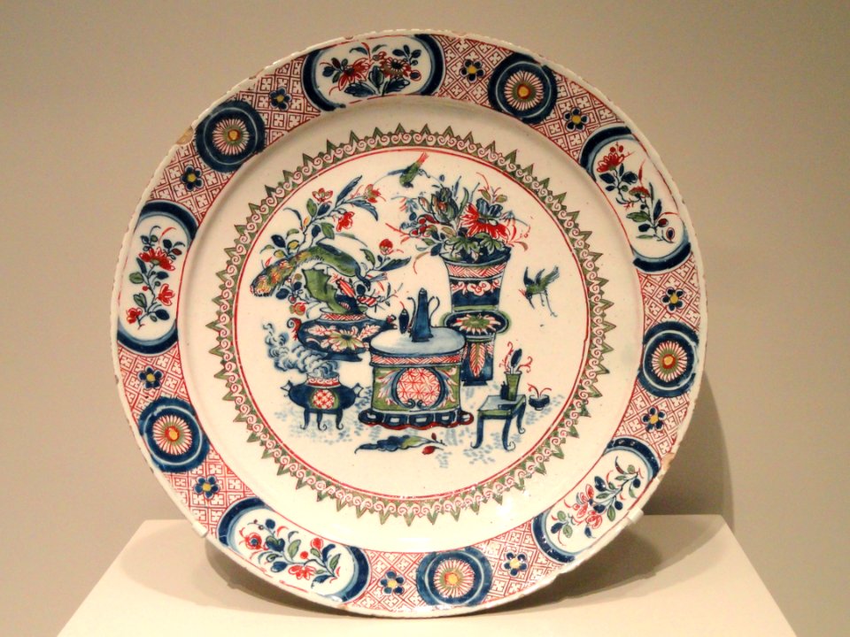 Plate, c. 1700, Delft, Netherlands, tin-glazed earthenware - Art Institute of Chicago - DSC09984