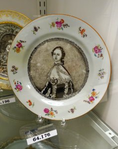 Plate of Maria Gunning based on Francis Cotes, China, 1751-1760, hard paste porcelain, overglaze enamels, HD. 64.176 - Flynt Center of Early New England Life - Deerfield, Massachusetts - DSC04769