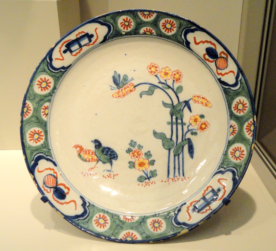 Plate, c. 1680, Delft, Netherlands, tin-glazed earthenware - Art Institute of Chicago - DSC09975