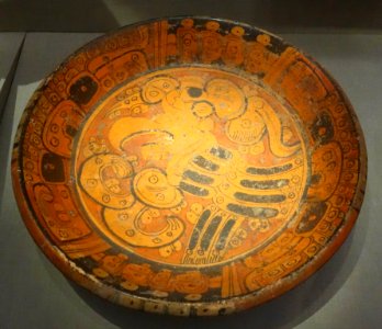 Plate with bird, Mexico, Yucatan, Maya, 600-900 AD, earthenware and pigment - De Young Museum - DSC00607