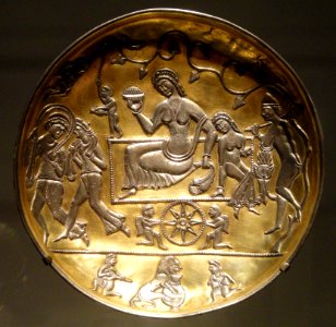 Plate with Dionysus, Iran, Sasanian period, 5th-7th century AD, silver and gilt - Arthur M. Sackler Gallery - DSC05777