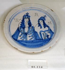 Plate with William and Mary, England, probably London, 1689-1695, tin-glazed earthenware, item HD 91.114 - Flynt Center of Early New England Life - Deerfield, Massachusetts - DSC04294