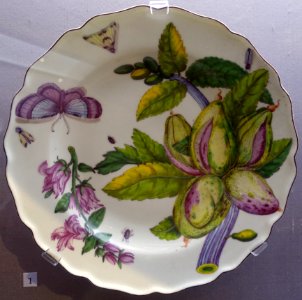 Plate with miniature bananas and campanula, Chelsea porcelain, c. 1755, soft-paste porcelain - California Palace of the Legion of Honor - San Francisco, CA - DSC02950