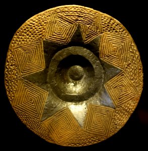 Plate, Alb-Hegau ceramics, 800-650 BC - Landesmuseum Württemberg - Stuttgart, Germany - DSC02786