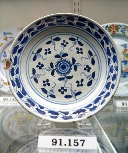 Plate, Bristol, England, 1710-1720, tin-glazed earthenware, item HD 91.157 - Flynt Center of Early New England Life - Deerfield, Massachusetts - DSC04315