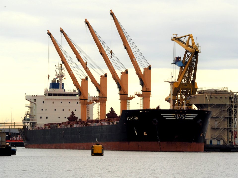 Platon (ship, 2011) IMO 9452555, Port of Amsterdam pic5