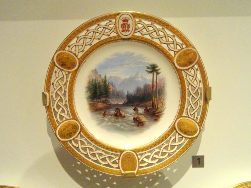 Plate with 'The Assiniboine Rescues Bucephalus', Minton, Longton, Staffordshire, England, c. 1867 - Royal Ontario Museum - DSC00249