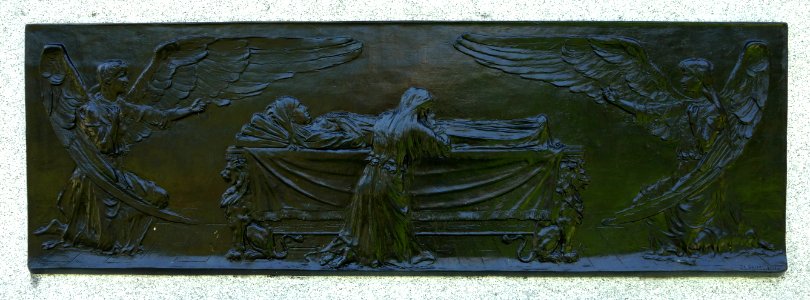 Plaque 2 on Queen Victoria statue - Toronto, Canada - DSC01494