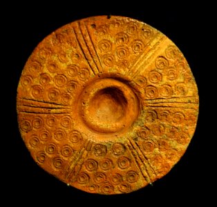 Plate, Alb-Hegau ceramics, 800-650 BC - Landesmuseum Württemberg - Stuttgart, Germany - DSC02776