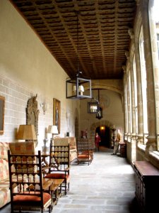 Plasencia - Claustro del Convento de San Vicente Ferrer (Parador de Turismo) 01