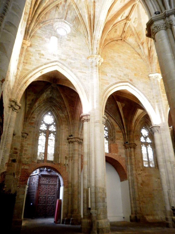 Plasencia - Catedral Vieja, interior 23