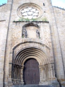Plasencia - Catedral Vieja, portada románica 01