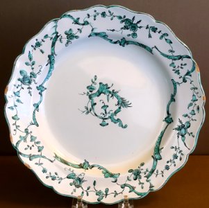 Plate, Veuve Perrin, France, Marseilles, 1753-1780, tin-glazed earthenware - Wadsworth Atheneum - Hartford, CT - DSC05559