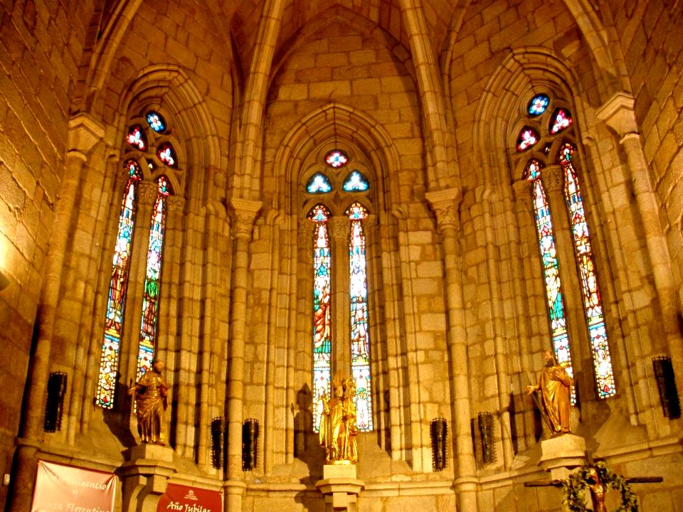 Plasencia - Iglesia de San Nicolás, interior 02