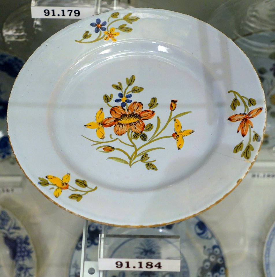 Plate, Liverpool, England, 1760-1770, tin-glazed earthenware, HD 91.184 - Flynt Center of Early New England Life - Deerfield, Massachusetts - DSC04337