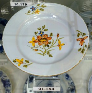 Plate, Liverpool, England, 1760-1770, tin-glazed earthenware, HD 91.184 - Flynt Center of Early New England Life - Deerfield, Massachusetts - DSC04337