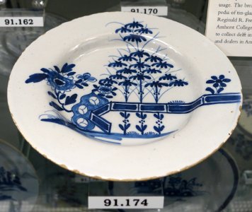 Plate, Liverpool, England, 1750-1765, tin-glazed earthenware, item HD 91.174 - Flynt Center of Early New England Life - Deerfield, Massachusetts - DSC04311