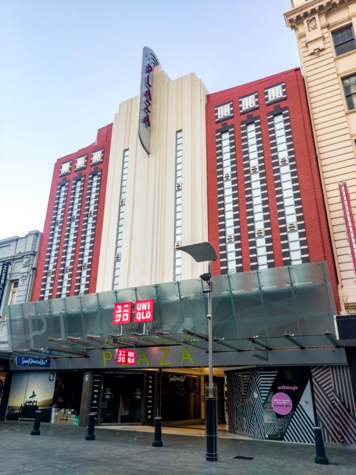 Plaza Theatre and Arcade, January 2019 04