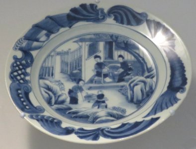 Plate, mid-18th century, Chinese, export ware, porcelain, Honolulu Museum of Art 6849.1 photo