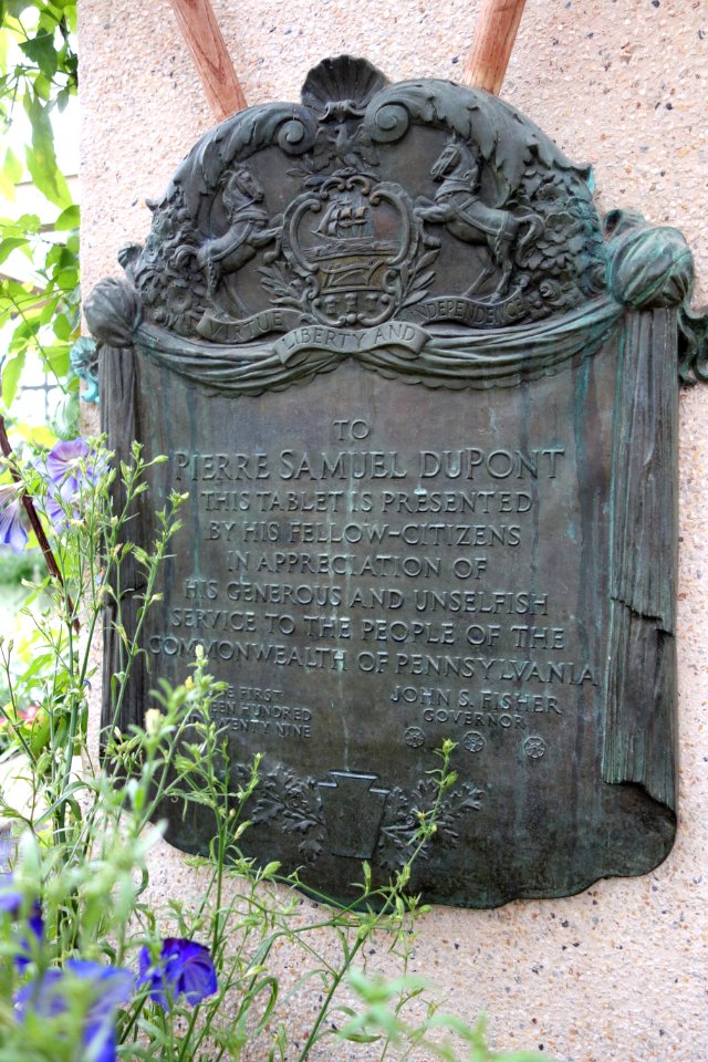 Plaque honoring Pierre Samuel du Pont - Longwood Gardens - DSC01091