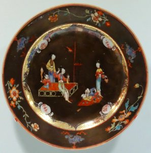 Plate, Chinese export, c. 1740, porcelain, silver lustre, enameled glaze - Krannert Art Museum, UIUC - DSC06605