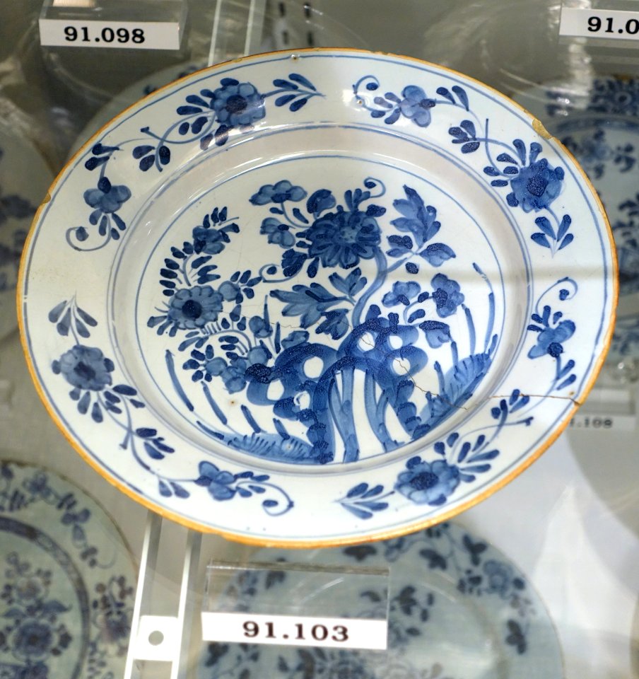 Plate, London, England, 1755-1765, tin-glazed earthenware, item HD 91.103 - Flynt Center of Early New England Life - Deerfield, Massachusetts - DSC04282