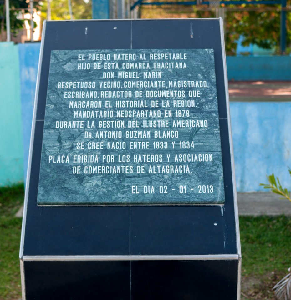 Plaque in Altagracia square