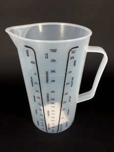 Plastic measuring cup 2017 B2