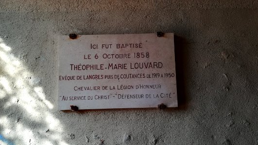 Plaque commémorative du baptême de Théophile-Marie Louvard, église de Radon