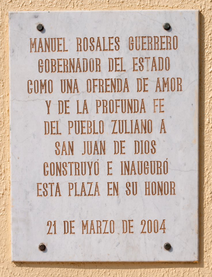 Plaque in the Plaza de Nuestra Señora de la Chiquinquirá