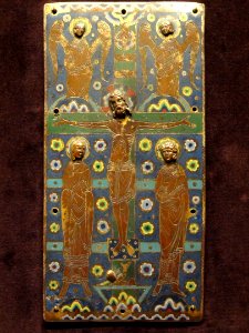Plaque from a Book Cover with the Crucifixion, 1200-1250, French, Limoges, gilded copper and enamel - Cleveland Museum of Art - DSC08494