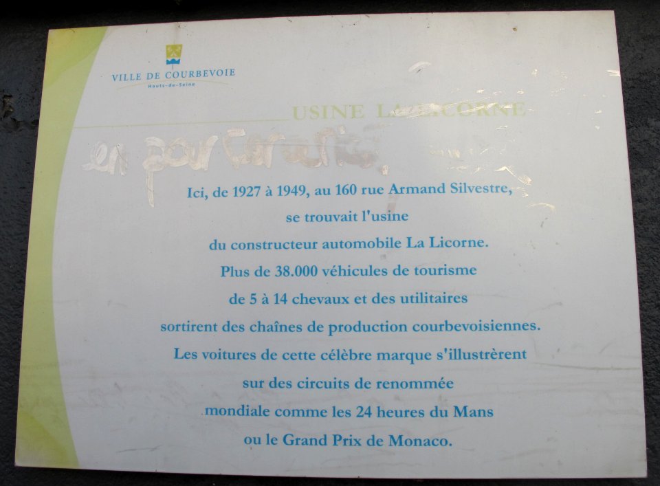 Plaque de l'Usine La Licorne à Courbevoie