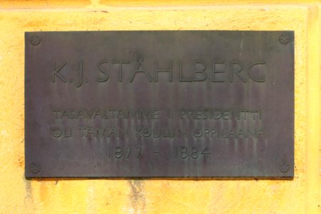 Plaque Ståhlberg Oulu 20210320