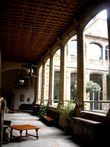Plasencia - Claustro del Convento de San Vicente Ferrer (Parador de Turismo) 03