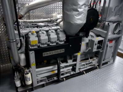 Pioneer 001 train interior - Stadco diesel generator (1)
